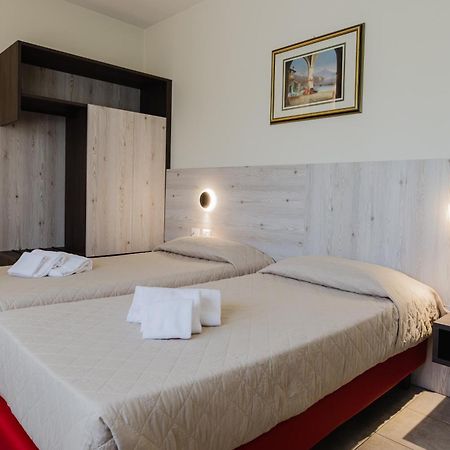 Hotel Colonna Albignasego Εξωτερικό φωτογραφία